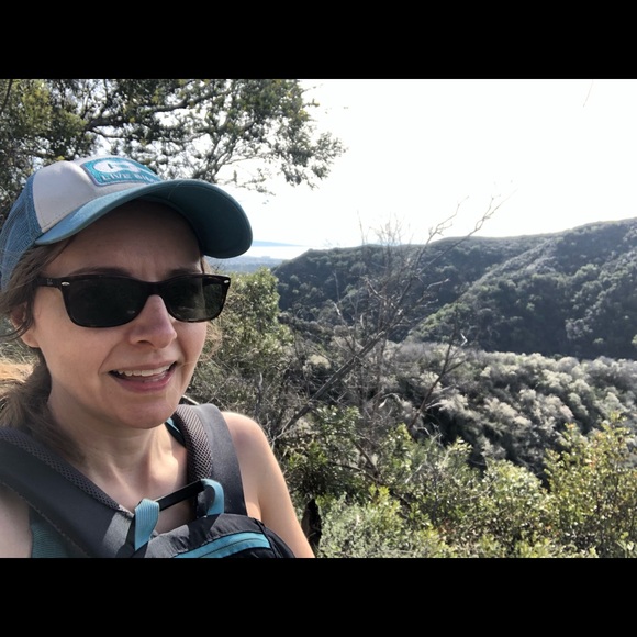 Meet your Posher, Meredith - Picture 1 of 1